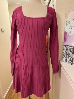 Lulu's Orchid/Berry Purple Fitted Ribbed Scoop Neck Dress - Size Large - NWT